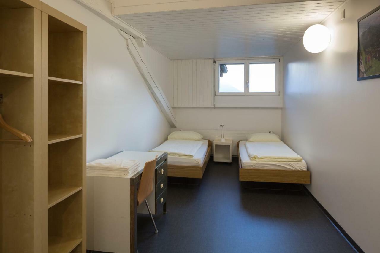 Montebello - Youth Hostel *